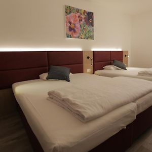 Familien-Zimmer